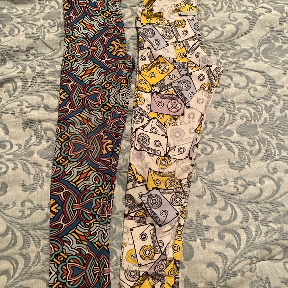 Kids LulaRoe leggings 2 pairs, size S/M